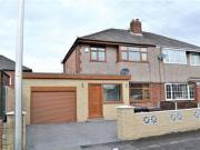 3 Bedrooms Semi detached house for sale in Wheeler...