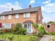 3 Bedrooms Semi detached house for sale in Whitby Road,...
