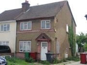 3 Bedrooms Semi detached house for sale in Whitby Road,...