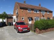 3 Bedrooms Semi detached house for sale in Windsor...