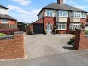 3 Bedrooms Semi detached house for sale in Woodland...