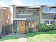 3 Bedrooms Semi detached house for sale in Yewlands,...