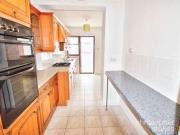 3 Bedrooms Terraced house for rent in Albany Park...