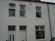 3 Bedrooms Terraced house for rent in Ashton Street,...