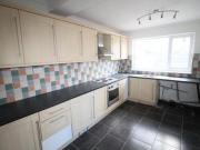 3 Bedrooms Terraced house for rent in Balfour Road,...