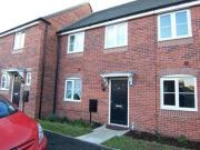 3 Bedrooms Terraced house for rent in Bingley Crescent,...