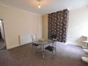 3 Bedrooms Terraced house for rent in Bolton Road,...