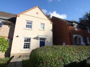 3 Bedrooms Terraced house for rent in Bridgewater Close,...