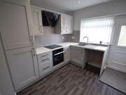 3 Bedrooms Terraced house for rent in Broadway,...