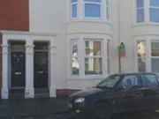 3 Bedrooms Terraced house for rent in Cedar Road,...