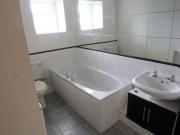 3 Bedrooms Terraced house for rent in Charles Street,...
