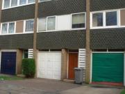 3 Bedrooms Terraced house for rent in Clement Close,...