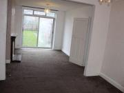 3 Bedrooms Terraced house for rent in Connaught Road,...