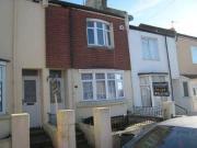 3 Bedrooms Terraced house for rent in Dewe Road,...