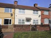 3 Bedrooms Terraced house for rent in Farquhar Road,...