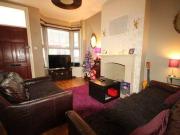 3 Bedrooms Terraced house for rent in Florence Road,...