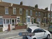 3 Bedrooms Terraced house for rent in Gordon Road,...