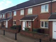 3 Bedrooms Terraced house for rent in Greenock Crescent,...