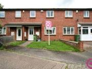 3 Bedrooms Terraced house for rent in Gristmill Close,...