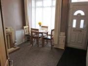 3 Bedrooms Terraced house for rent in Knowle Road,...