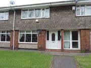 3 Bedrooms Terraced house for rent in Leyburn Avenue,...