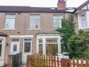 3 Bedrooms Terraced house for rent in Lilac Avenue,...
