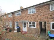 3 Bedrooms Terraced house for rent in Lodgefield, Welwyn...