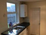 3 Bedrooms Terraced house for rent in Longfellow Road,...