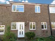 3 Bedrooms Terraced house for rent in Marchioness Way,...
