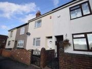 3 Bedrooms Terraced house for rent in Newton Avenue,...