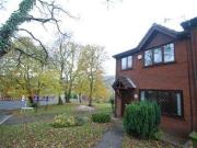 3 Bedrooms Terraced house for rent in Parkfields,...