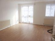 3 Bedrooms Terraced house for rent in Pittman Gardens,...