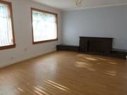 3 Bedrooms Terraced house for rent in Rannoch Place,...