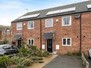 3 Bedrooms Terraced house for rent in Sandringham Court,...