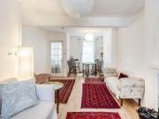 3 Bedrooms Terraced house for rent in South Parade,...