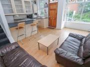 3 Bedrooms Terraced house for rent in Stanmore Avenue,...