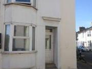 3 Bedrooms Terraced house for rent in Student House St...