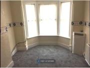 3 Bedrooms Terraced house for rent in Surrey Road,...