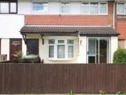 3 Bedrooms Terraced house for rent in Telford Road,...