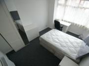 3 Bedrooms Terraced house for rent in Terry Road,...