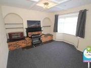 3 Bedrooms Terraced house for rent in Warren Road, Luton LU1