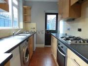 3 Bedrooms Terraced house for rent in Warwick Street,...