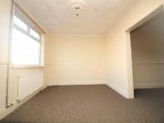 3 Bedrooms Terraced house for rent in Wellington Rd,...