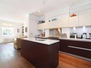 3 Bedrooms Terraced house for rent in West Cadets...