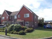 3 Bedrooms Terraced house for rent in Willow Close,...