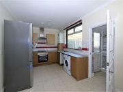 3 Bedrooms Terraced house for rent in Woolwich Manor...