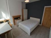 3 Bedrooms Terraced house for rent in Wordsworth Road,...