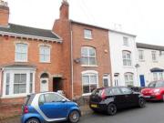 3 Bedrooms Terraced house for rent in Wylds Lane,...