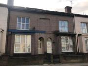 3 Bedrooms Terraced house for sale in 21 Oakfield Road,...