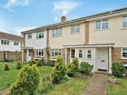 3 Bedrooms Terraced house for sale in Albany Close,...